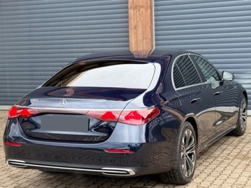 Mercedes Klasa E W214 Sedan 2.0 220d 197KM 2025 E Klasa 220 d 4-Matic Avantgarde 2.0 (197KM) 2025, zdjęcie 3