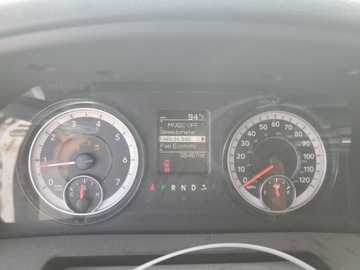  RAM 1500 Classic Tradesman 2022 5.7l 5.7 Benzyna 395KM, zdjęcie 9