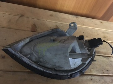 HYUNDAI TRAJET FACELIFT 04-08 SMĚROVKA PRAVÝ PŘEDNÍ ORIGINÁLNÍ