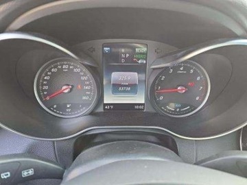 Mercedes GLC C253 2019 Mercedes-Benz GLC 350e 2019 2.0l 2.0 Benzyna 320KM, zdjęcie 6