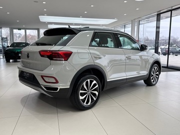 Volkswagen T-Roc I SUV Facelifting 1.5 TSI ACT 150KM 2024 Volkswagen T-Roc Style / 1 właściciel / Salon Pols, zdjęcie 3
