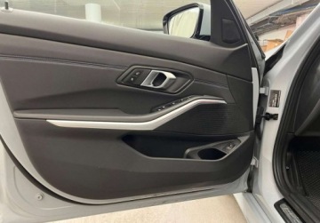 BMW Seria 3 G20-G21 Touring 2.0 320d 190KM 2024 BMW Seria 3 320d xDrive, M Pakiet, Fakura 23, Hi-Fi, ASO, Gwarancja fabryc, zdjęcie 15