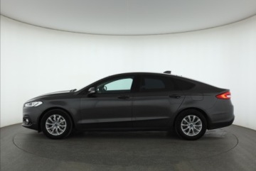 Ford Mondeo V Liftback Facelifting 2.0 EcoBlue 150KM 2020 Ford Mondeo 2.0 EcoBlue, Salon Polska, Serwis ASO, zdjęcie 2