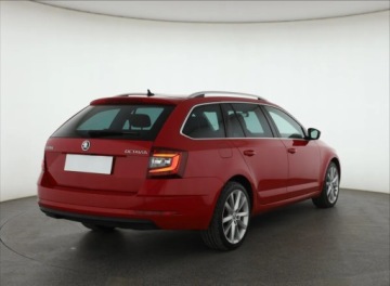 Skoda Octavia III Kombi Facelifting 2.0 TSI 190KM 2019 Skoda Octavia 2.0 TSI, Salon Polska, DSG, VAT 23%, zdjęcie 4