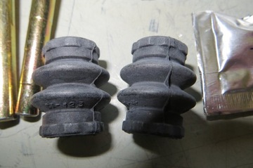 ZESTAW NAPRAWCZY ZACISKU HAMULCA PEUGEOT 4429.36