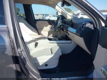 Mercedes GLB 2023 Mercedes-Benz GLB 250 2023 2.0l 2.0 Benzyna 221KM, zdjęcie 9