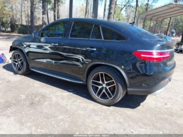 Mercedes GLE W166/C292 2016 Mercedes-Benz GLE 2016 MERCEDES-BENZ GLE 450 AMG COUPE 4MATIC 3.0 Benzyna, zdjęcie 3