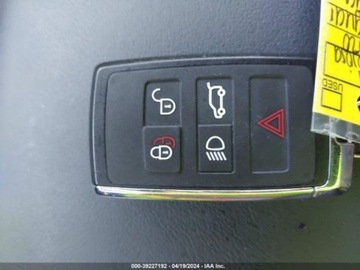 Jaguar E-Pace 2020 Jaguar E-Pace 2020 Jaguar E-PACE P250 AWD Checkered Flag Edition 2.0 246KM, zdjęcie 11