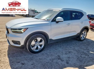 Volvo XC40 2021 Volvo XC 40 T5 Momentum 2021 2.0l 2.0 Benzyna 248KM