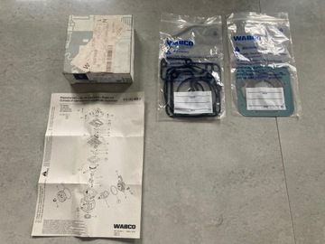 USZCZELKI SPRĘŻARKI WEBCO MERCEDES A0001307415