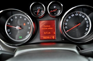 Opel Zafira C Tourer 1.4 Turbo ECOTEC 140KM 2011 Opel Zafira Tourer 1.4T 140KM Xenon 7-Osób, zdjęcie 22