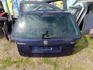 Passat B5 kombi lift Klapa bagażnika z szybą zdrowa