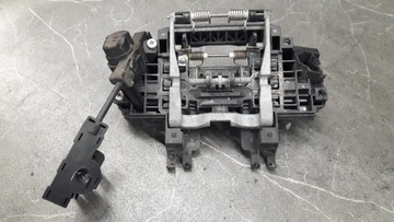 4E1837885 KLIKA LEVÝ PŘEDNÍ AUDI A8 D3 03R