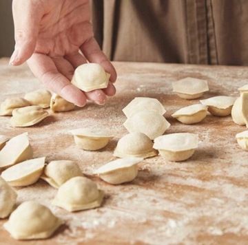 РЕЗКА ДЛЯ НАРЕЗКИ ТЕСТА, форма 8-в-1