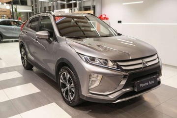 Mitsubishi Eclipse Cross SUV 1.5 T 163KM 2017 Mitsubishi Eclipse Cross 1.5 T Invite Plus CVT 1.5 Benzyna 163KM, zdjęcie 2