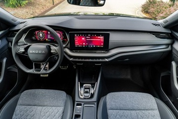 Skoda Octavia IV Liftback 1.5 TSI EVO 150KM 2026 Škoda Octavia Skoda Octavia Combi Sportline 1.5, zdjęcie 11