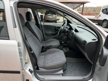 Opel Corsa C 1.2 ECOTEC 75KM 2001 Opel Corsa TYLKO 139tyśkm! KLIMATYZACJA Comfort 1.2 Zwykła Benzyna 5DRZWI, zdjęcie 31