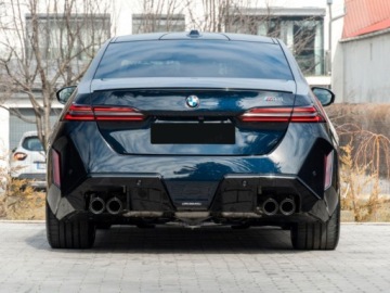 BMW Seria 5 G90-91 M Sedan 4.4 V8 727KM 2025 BMW Seria 5 M5 Sedan 4.4 (727KM) 2025, zdjęcie 2