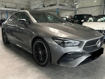 Mercedes CLA C118/X118 Coupe Facelifting 1.3 200 163KM 2024 MERCEDES-BENZ CLA 200 AMG Line Sedan 1.3 (163KM) 2024, zdjęcie 1