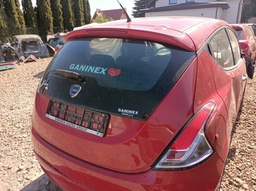 VÍKO KUFRU KUFRU LANCIA YPSILON III 5D