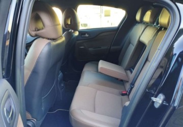 DS 4 I 2014 Citroen DS4 Citroen DS4 2.0 BlueHDi SoChic SampS 2.0 Diesel 150KM, zdjęcie 20