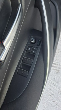 Toyota Corolla XII TS Kombi 1.8 Hybrid 122KM 2020 Toyota Corolla 1.8HSD 122KM BLISY Super Stan, zdjęcie 13