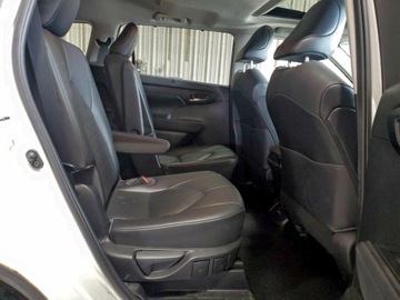 Toyota Highlander III 2021 Toyota Highlander XLE 2021 3.5 Benzyna 295KM, zdjęcie 11