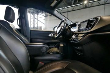 Chrysler Pacifica II 3.6 V6 Hybrid 264KM 2020 Chrysler Pacifica S Hybryda 3.6L V6 Pentastar 263KM StowN Go Cam MenuPL Ke, zdjęcie 23