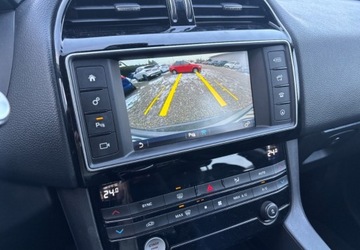 Jaguar F-Pace SUV 2.0 i4D 180KM 2016 Jaguar F-Pace Samochod z gwarancja 2.0 Diesel 180KM, zdjęcie 6