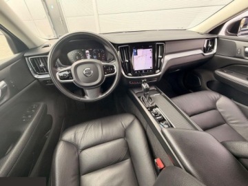 Volvo V60 II  2021 Volvo V60 D3 Geartronic Momentum Pro 150KM 2021r Świetna prezencja!, zdjęcie 6