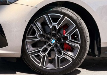 BMW Seria 5 G90-91 2025 BMW Seria 5 I wlasciciel M Pro Pakiet 360 Gwarancja Bezwypadkowy FVAT23, zdjęcie 12