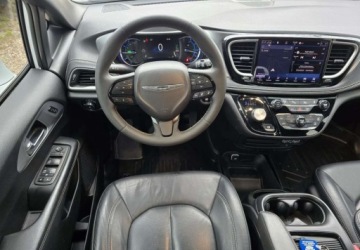 Chrysler Pacifica II 3.6 V6 Hybrid 264KM 2022 Chrysler Pacifica 3.6 eHybrid Touring L/S Skóry Kamery 360 Monitory FV 23%, zdjęcie 19