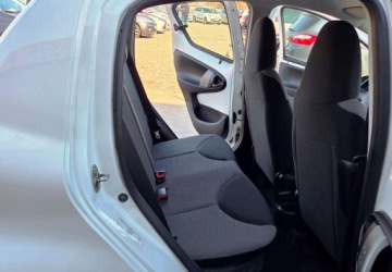 Toyota Aygo I Hatchback 5d Facelifting 1.0 VVT-i 68KM 2012 Toyota Aygo 1,0 Klima 68 km Benzyna 68KM, zdjęcie 11