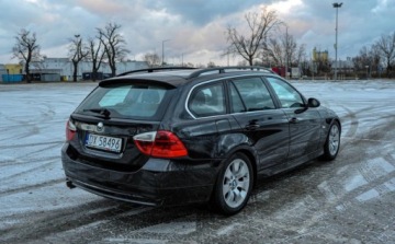 BMW Seria 3 E90-91-92-93 Coupe E92 325i 218KM 2006 BMW Seria 3 2,5 (218KM) Bezwypadkowy 2.5 Benzyna 218KM, zdjęcie 3