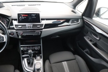 BMW Seria 2 2017 BMW 2 Active Tourer 225xe Active Tourer, zdjęcie 7