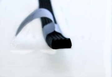 УПЛОТНИТЕЛЬ ДВЕРНОЙ ОКОННЫЙ САМОКЛЕЯЩИЙСЯ, ЧЕРНЫЙ 10x5