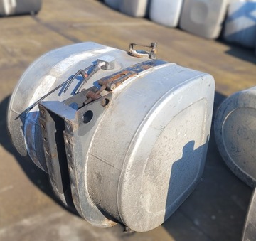 ТОПЛИВНЫЙ БАК VOLVO FH / RENAULT GAMA T 21516445 330л