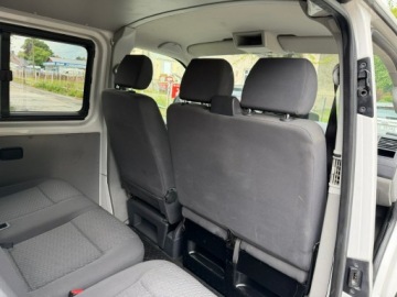 Volkswagen Caravelle T5 Caravelle Facelifting długi rozstaw osi 2.0 TDI 84KM 2014 Volkswagen Transporter 2.0 TDI 9-Osobowy, zdjęcie 16