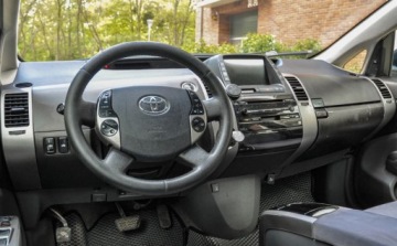 Toyota Prius II 1.5 VVT-i 78KM 2004 Toyota Prius 1,5 LPG Hybryda Automat Salon PL 1.5 BenzynaLPG 78KM, zdjęcie 8