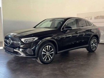 Mercedes GLC C254/X254 Coupe 2.0 220d 197KM 2025 GLC Coupe 220 d 4-Matic Avantgarde 2.0 (197KM) 2025, zdjęcie 2