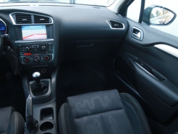 Citroen C4 II Hatchback 5d 1.6 16v VTi 120KM 2011 Citroen C4 1.6 VTi, GAZ, Navi, Klima, Klimatronic, zdjęcie 7