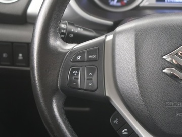 Suzuki Vitara III SUV 1.6 VVT 120KM 2015 Suzuki Vitara 1.6 VVT, Salon Polska, Serwis ASO, zdjęcie 15