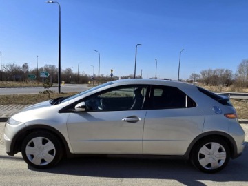 Honda Civic VIII Hatchback 5d 1.4 i 83KM 2007 HONDA CIVIC UFO 1.4 B+LPG Sekwencja – 83KM - KAMERA – SUPER STAN - OKAZJA!, zdjęcie 6