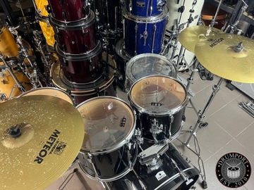 БАРАБАНЫ TAMA ROCKSTAR С МЕТЕОРНЫМИ ПЛАСТИНАМИ MEINL БЕСПЛАТНАЯ ДОСТАВКА!!!