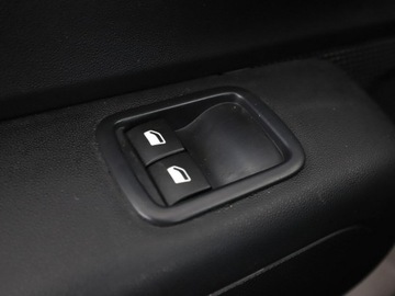 Citroen C3 III Hatchback 1.2 PureTech 82KM 2018 Citroen C3 1.2 Benzyna Graphic Klimatyzacja, zdjęcie 31