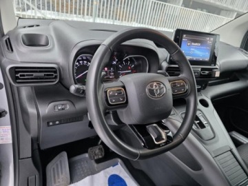 Toyota 2022 proace verso 1.2l benzyna 130KM*Salon PL * Bezwypadkowy * ASO Automat, zdjęcie 7