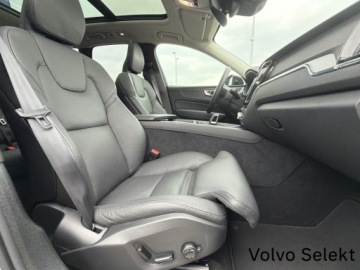 Volvo XC60 II 2025 Volvo XC 60 XC60 B5 B AWD Plus Dark Pakiet Climate, zdjęcie 10