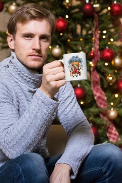 Рождественская кружка РОЖДЕСТВО - САНТА В КРЕСЛЕ