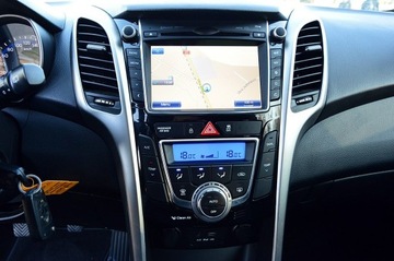 Hyundai i30 II Wagon 1.6 CRDi 110KM 2015 Hyundai i30 1,6 CRDi Ledy Duża Navi Kamera, zdjęcie 32