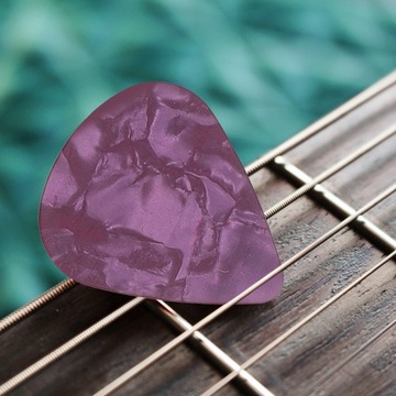 GITARA KLASYCZNA PASKI NA RAMIĘ GITARA